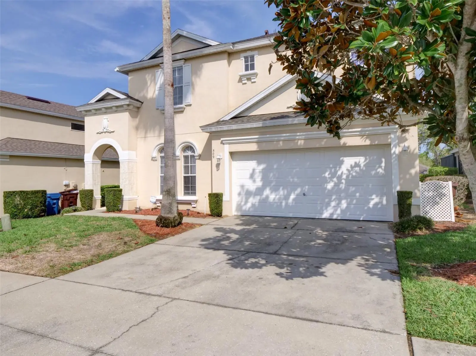 509 Pineloch Drive, FL