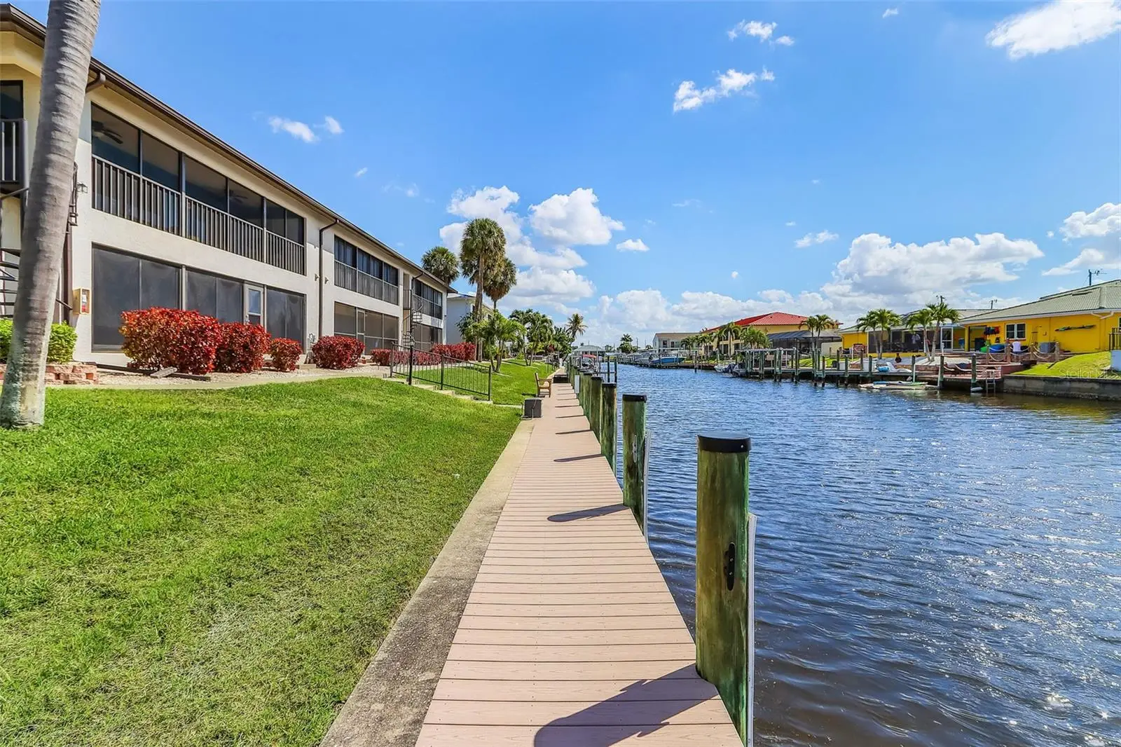 3935 Country Club Boulevard, FL