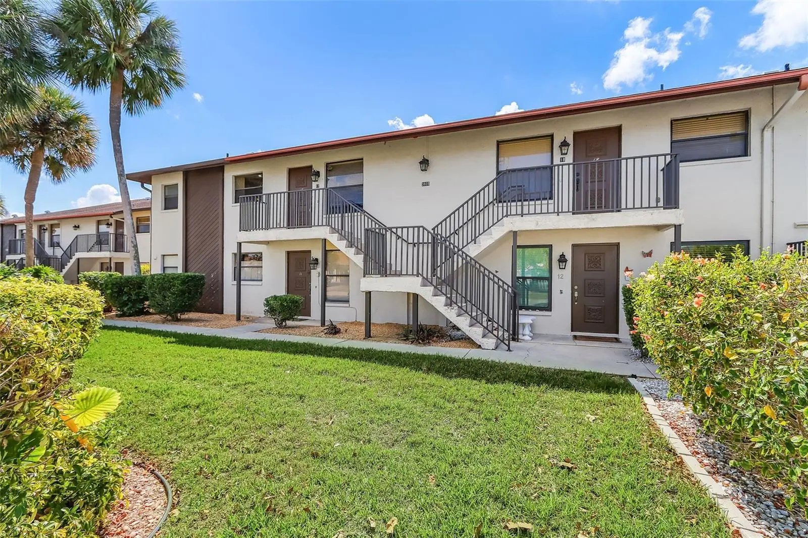 3935 Country Club Boulevard, FL