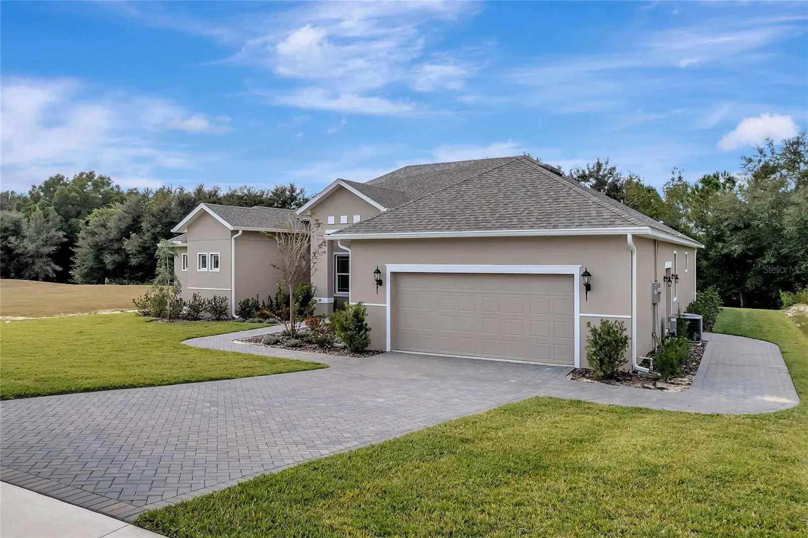 4049 Pinnacle Place, FL