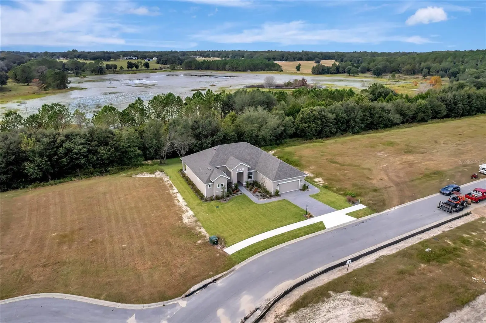 4049 Pinnacle Place, FL