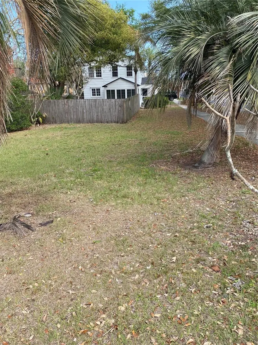 608 Highland Avenue, FL