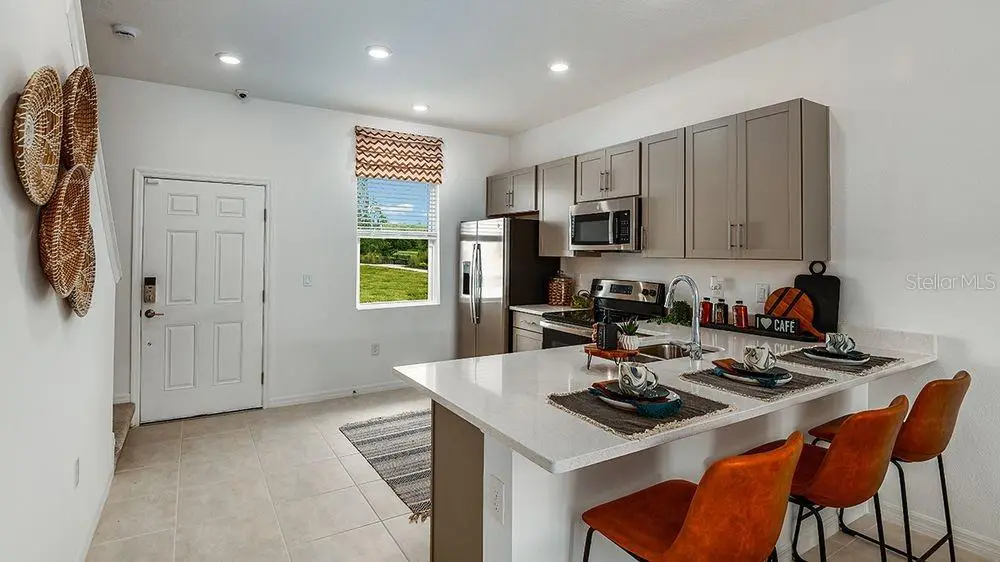 10621 Orbit Terrace, FL