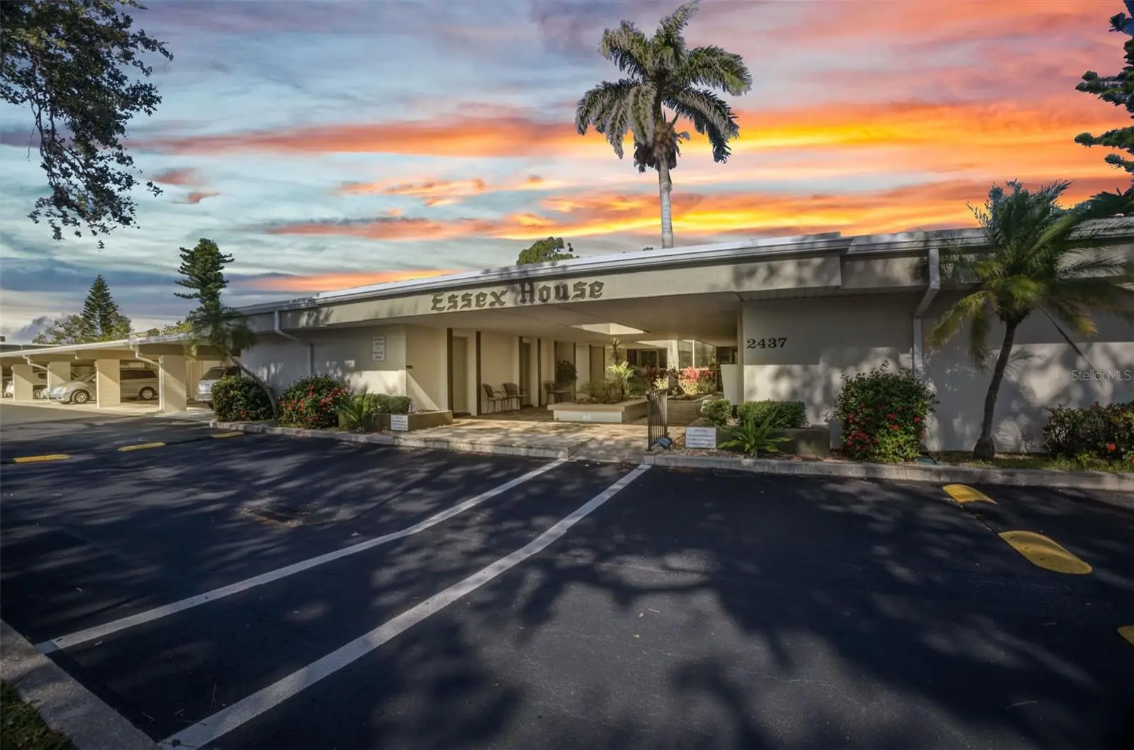 2437 Harbor Boulevard, FL