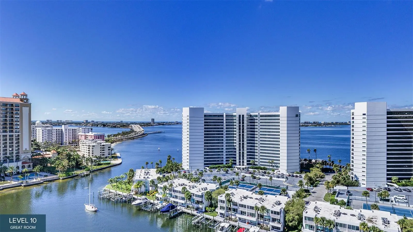 555 Quay Cmns, FL