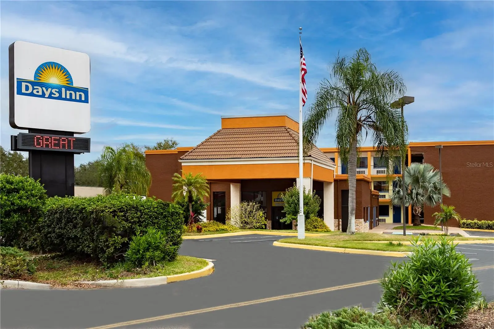 8245 Us-17-92 Highway, FL