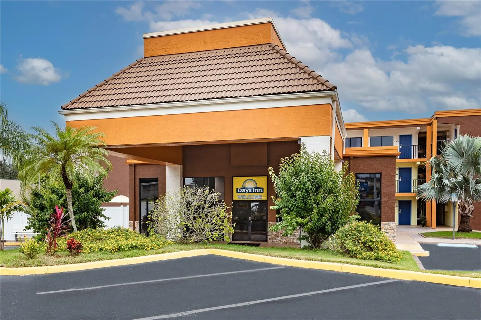 8245 Us-17-92 Highway, FL