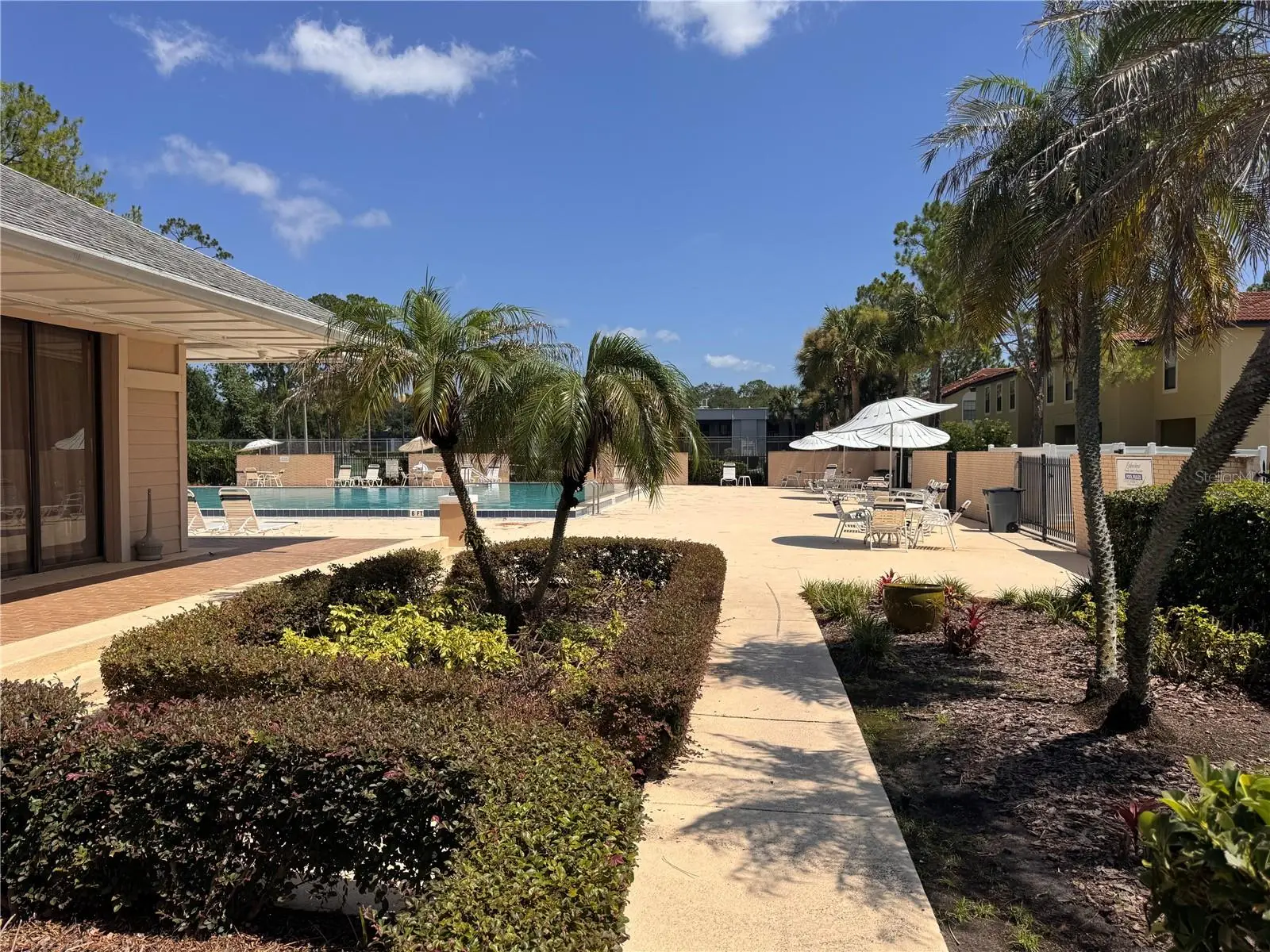6007 Scotchwood Glen, FL