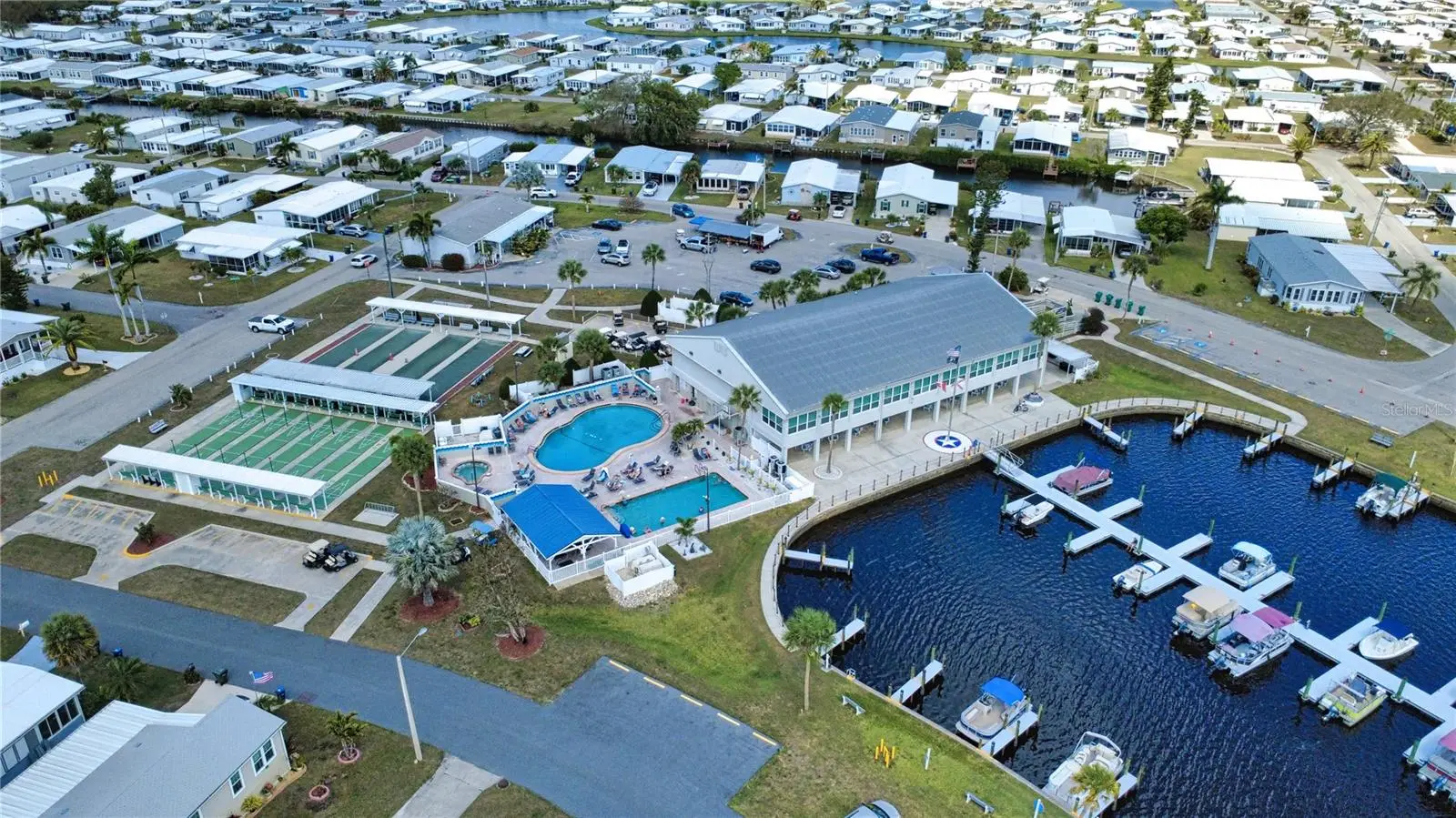 513 Fleetwood Street, FL