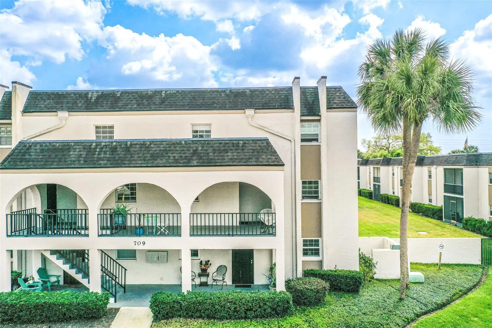 709 Russell Lane, FL