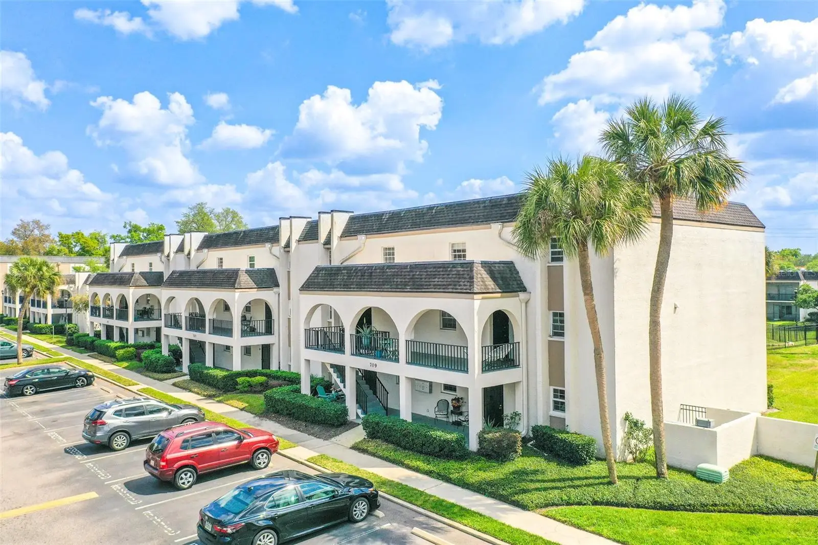 709 Russell Lane, FL