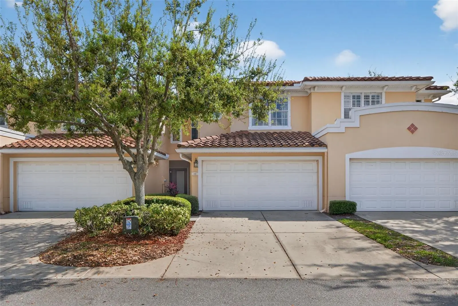 184 Valencia Circle, FL