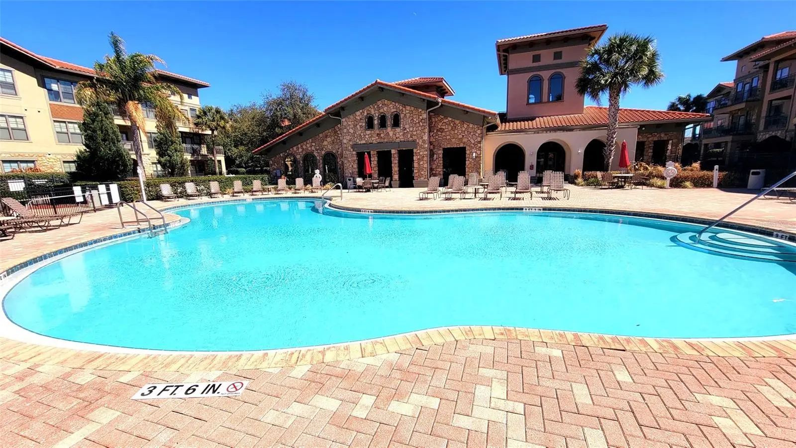 914 Charo Parkway, FL