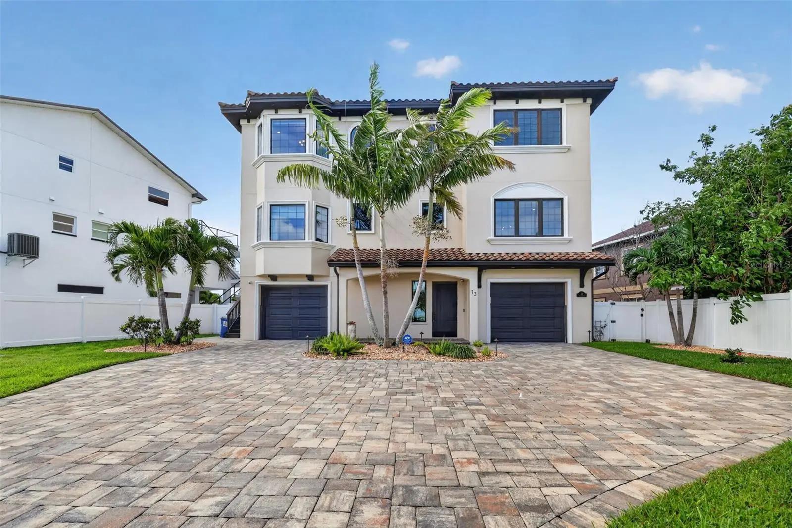 13 Treasure Ln, FL