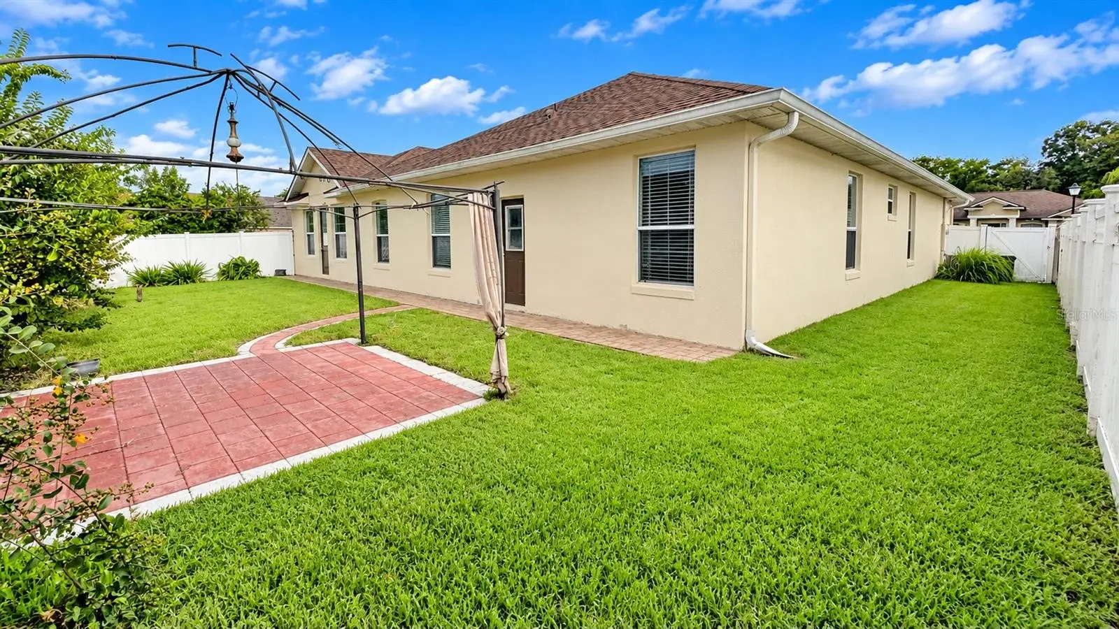 2601 Gold Dust Circle, FL