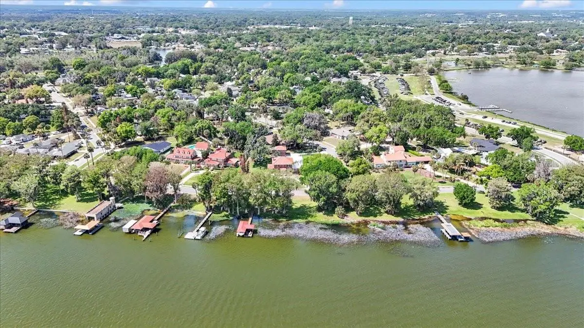 405 Lakeshore Drive, FL