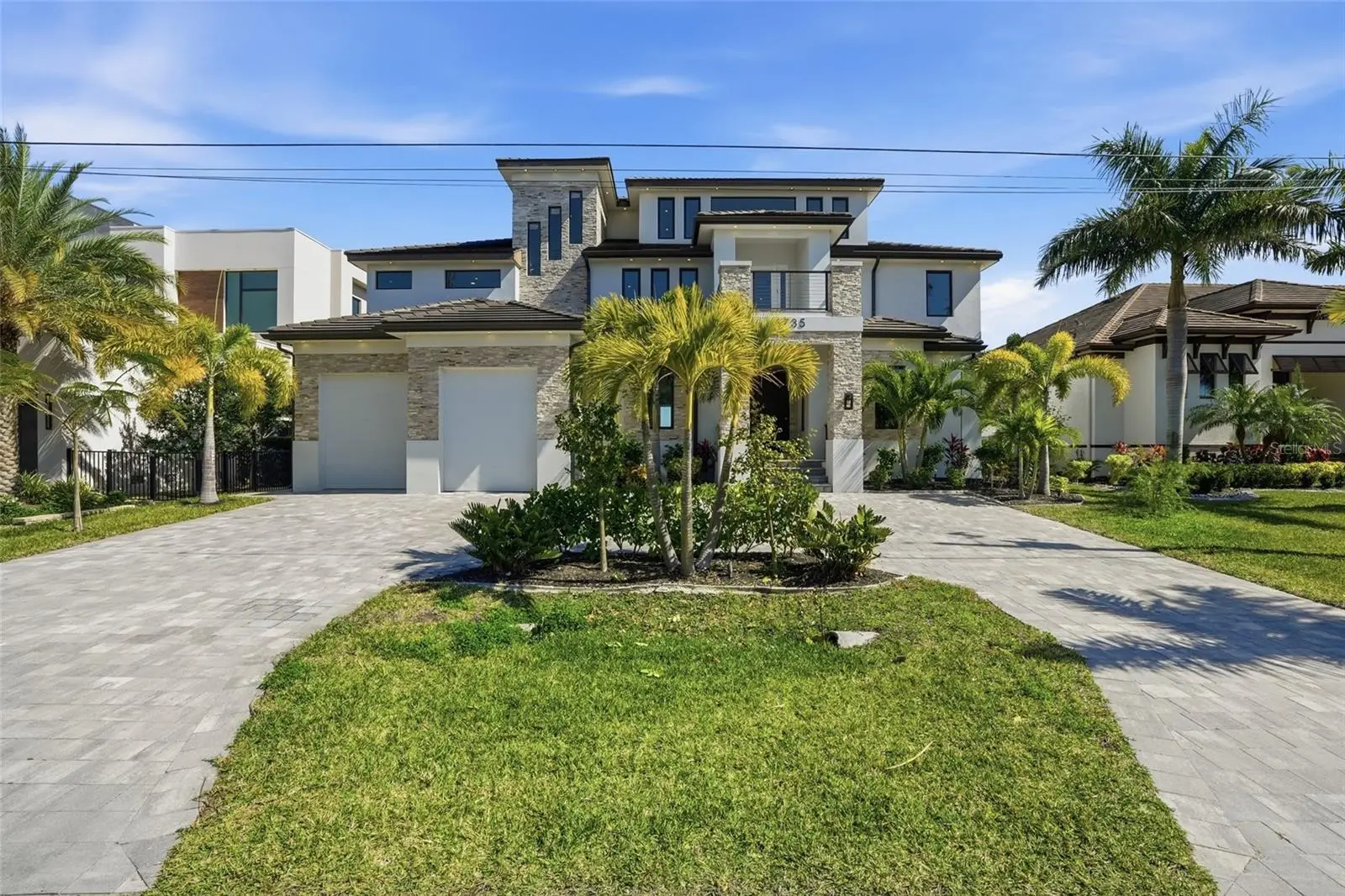 5735 Riverside Drive, FL