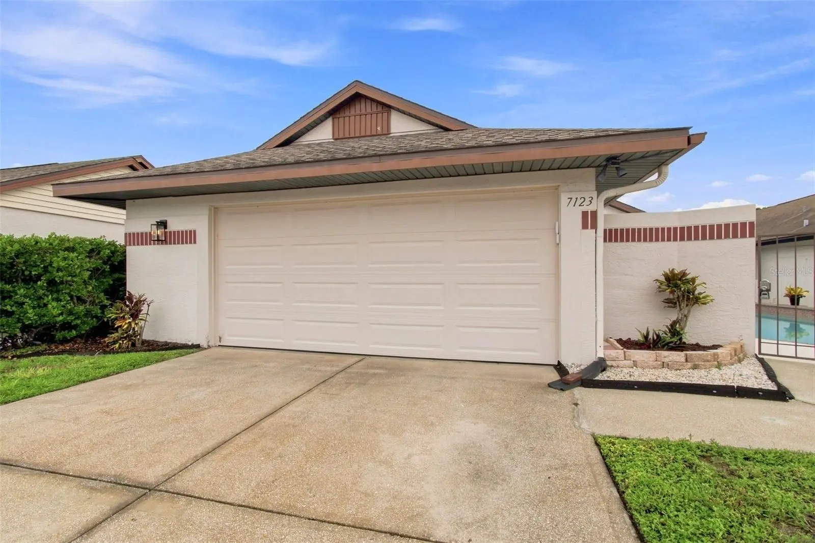 7123 Silvermill Drive, FL