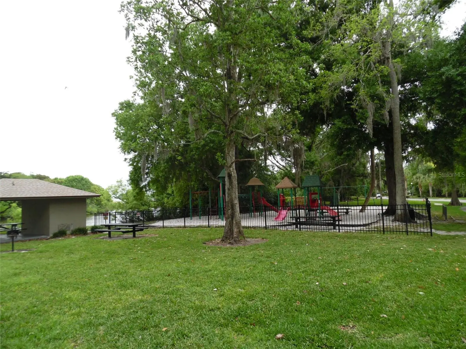 499 Club Drive, FL