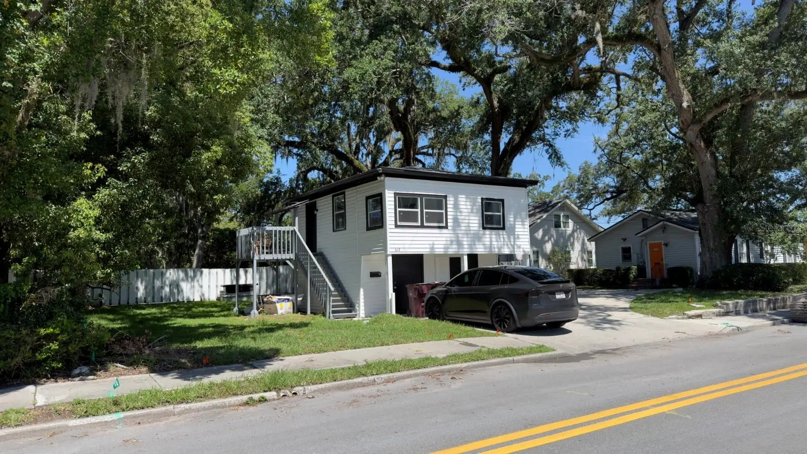 1922 Hillcrest Street, FL