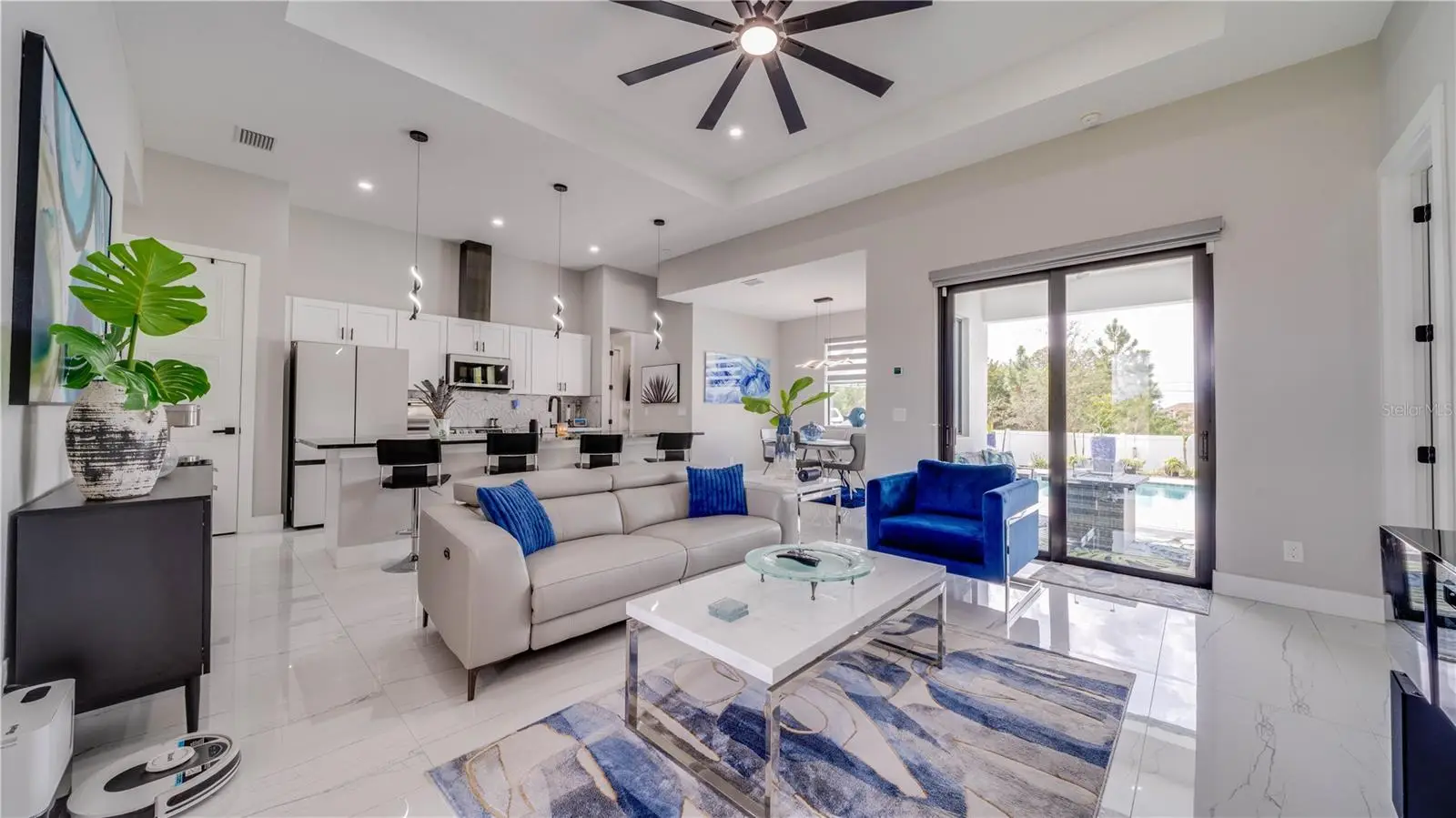 4211 10th Street, FL