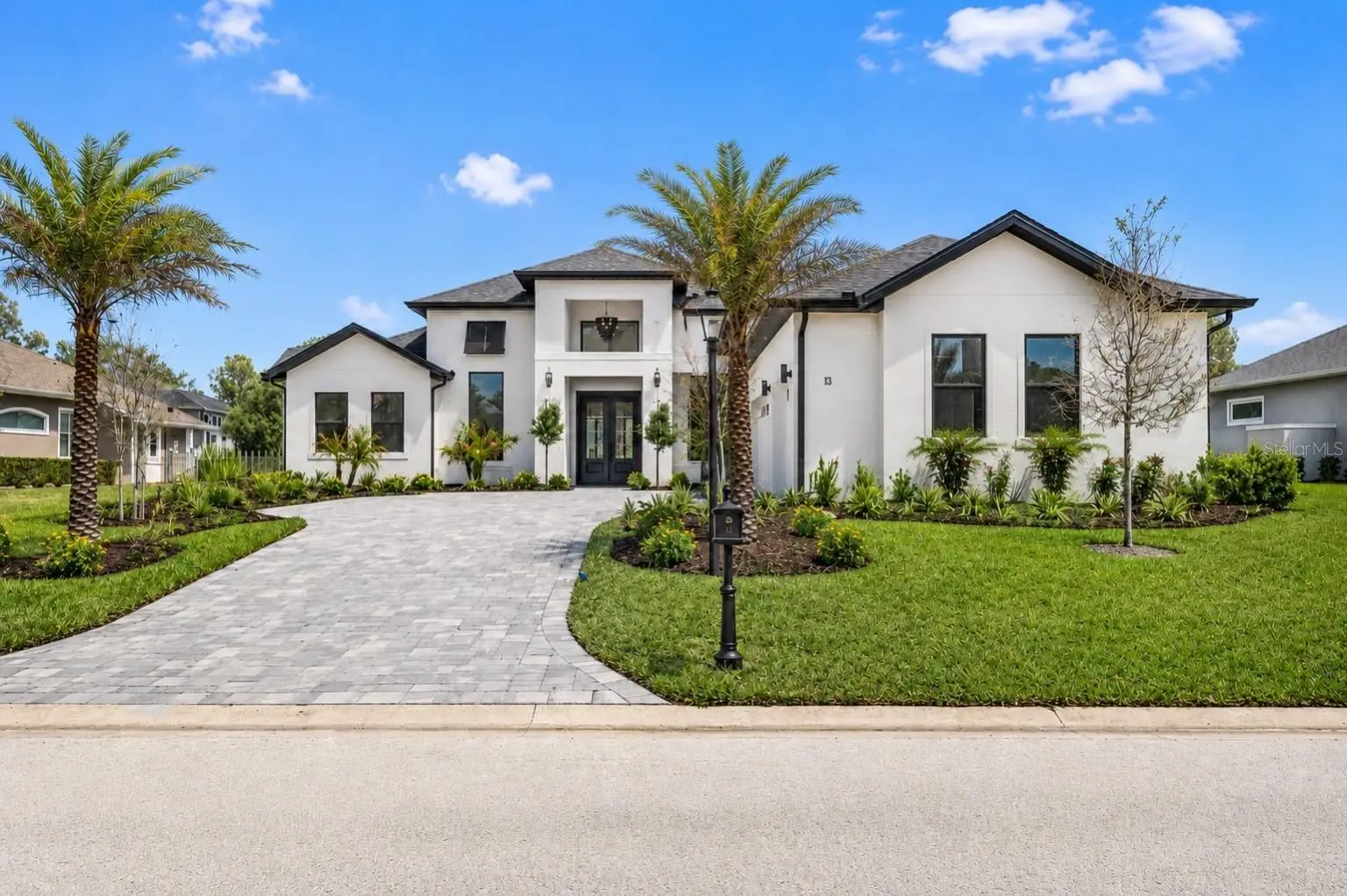 13 Old Oak Drive, FL