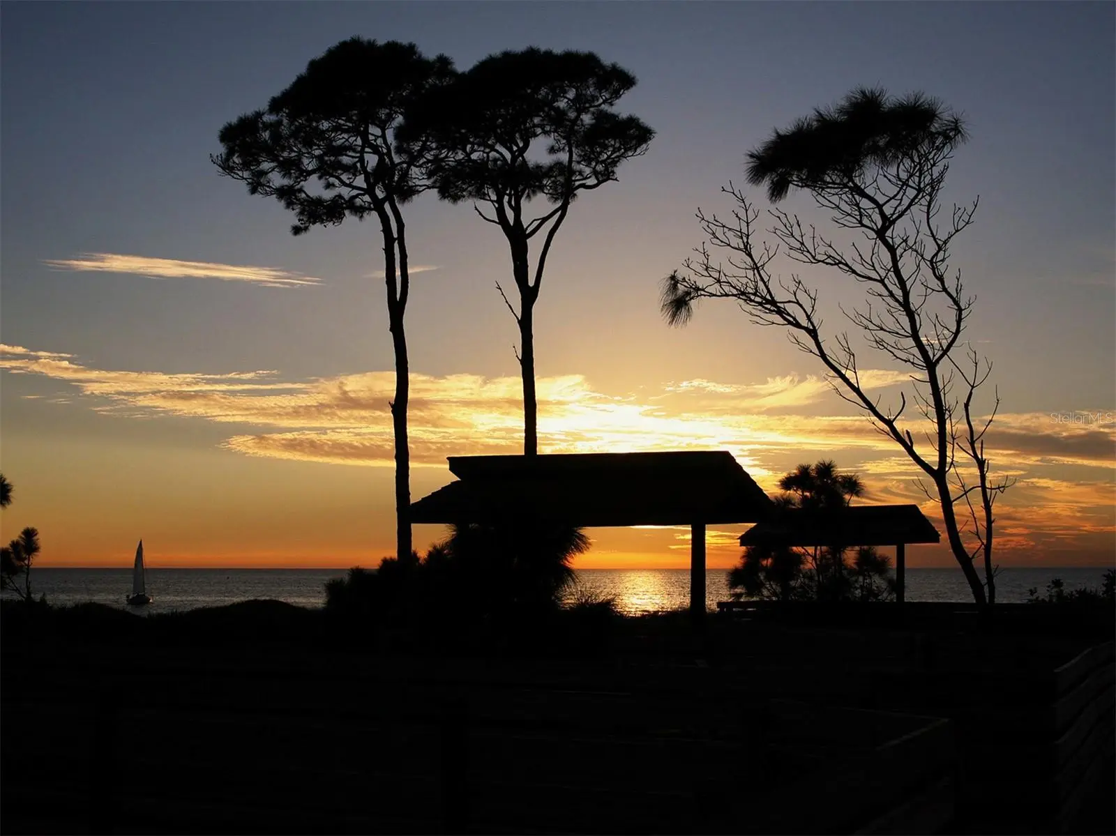 897 Colonial Road, FL