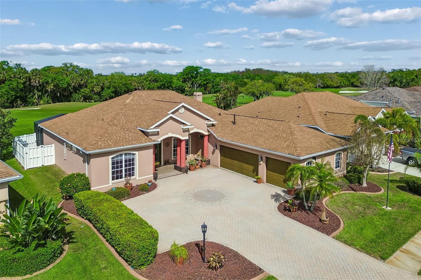 566 Planters Manor Way, FL