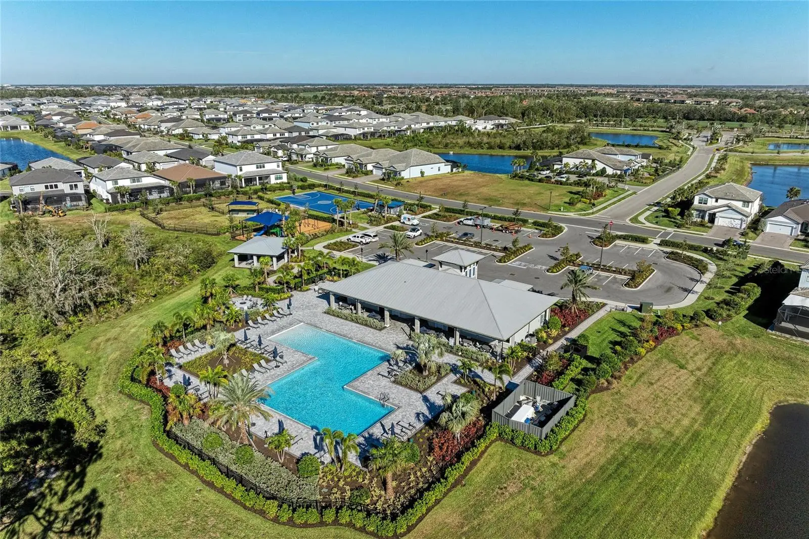 5637 Silverside Pine Court, FL