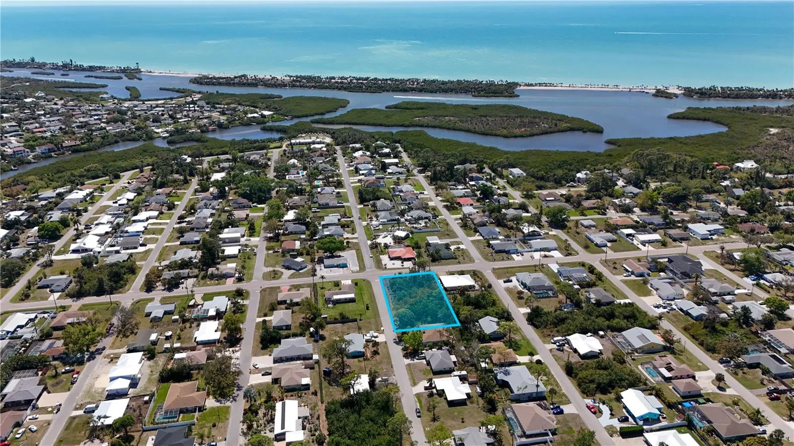 Fundy Road, FL
