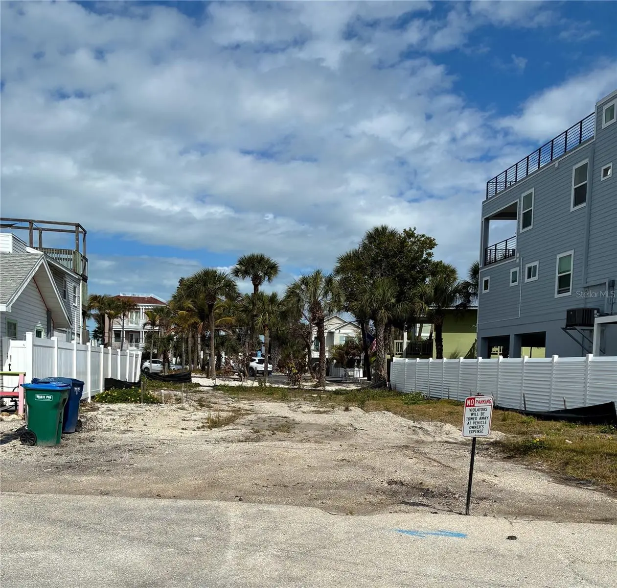 104 1st Street, FL