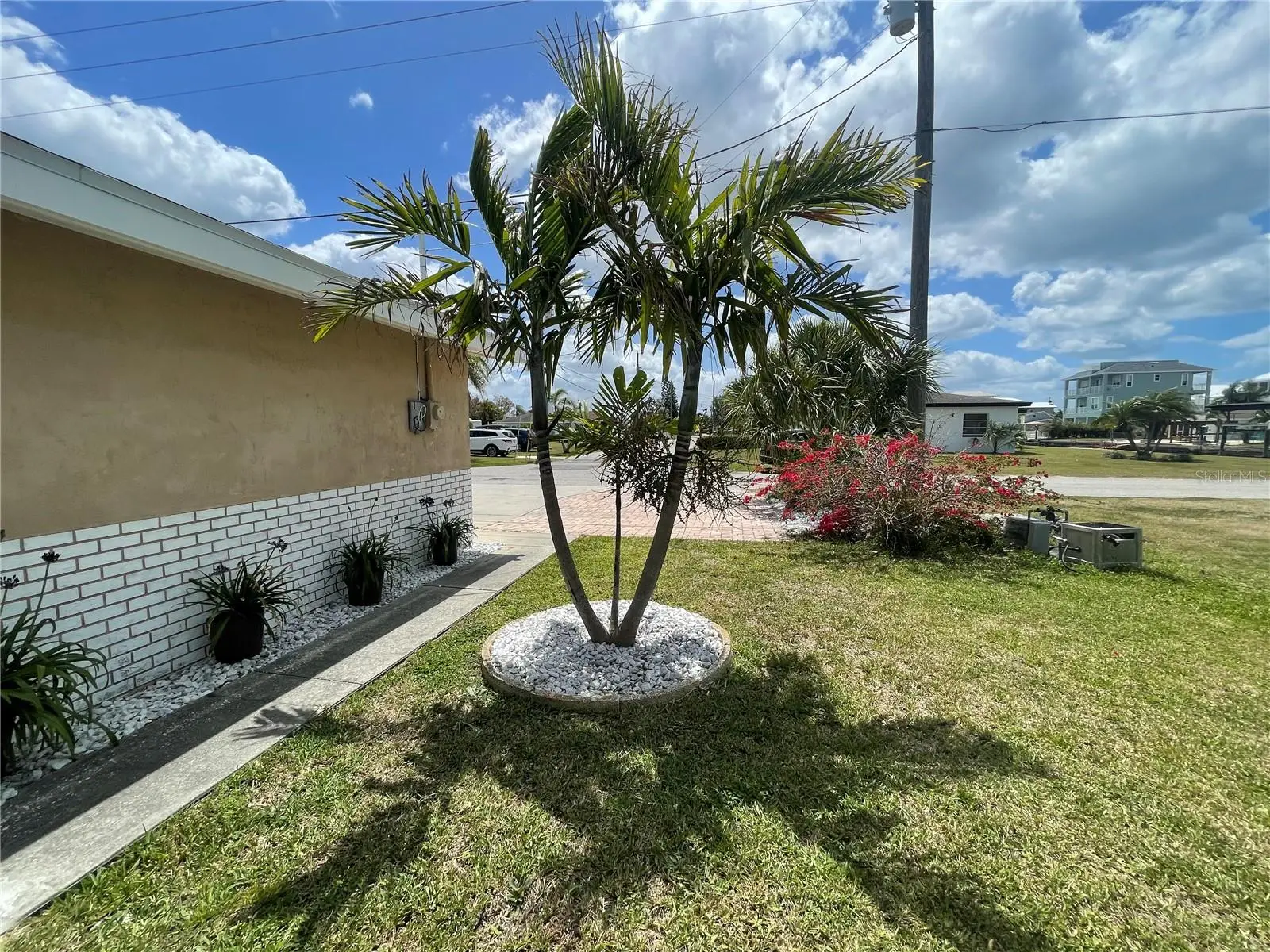 6403 Lonnie Lee Lane, FL