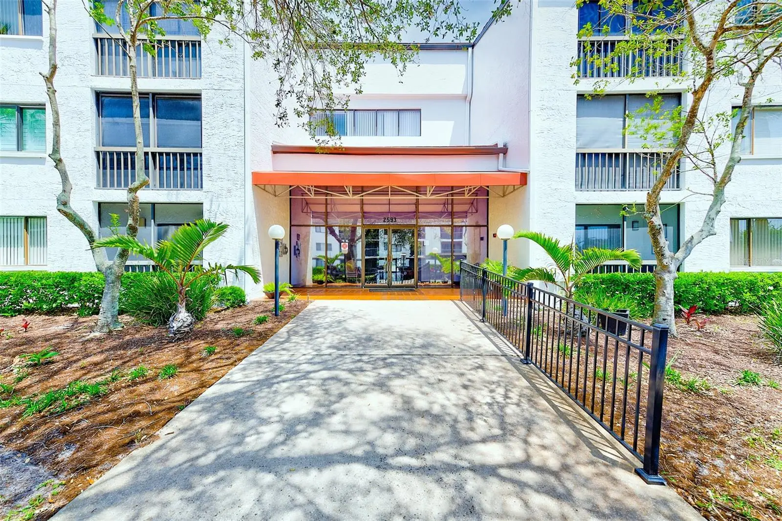 2593 Countryside Boulevard, FL