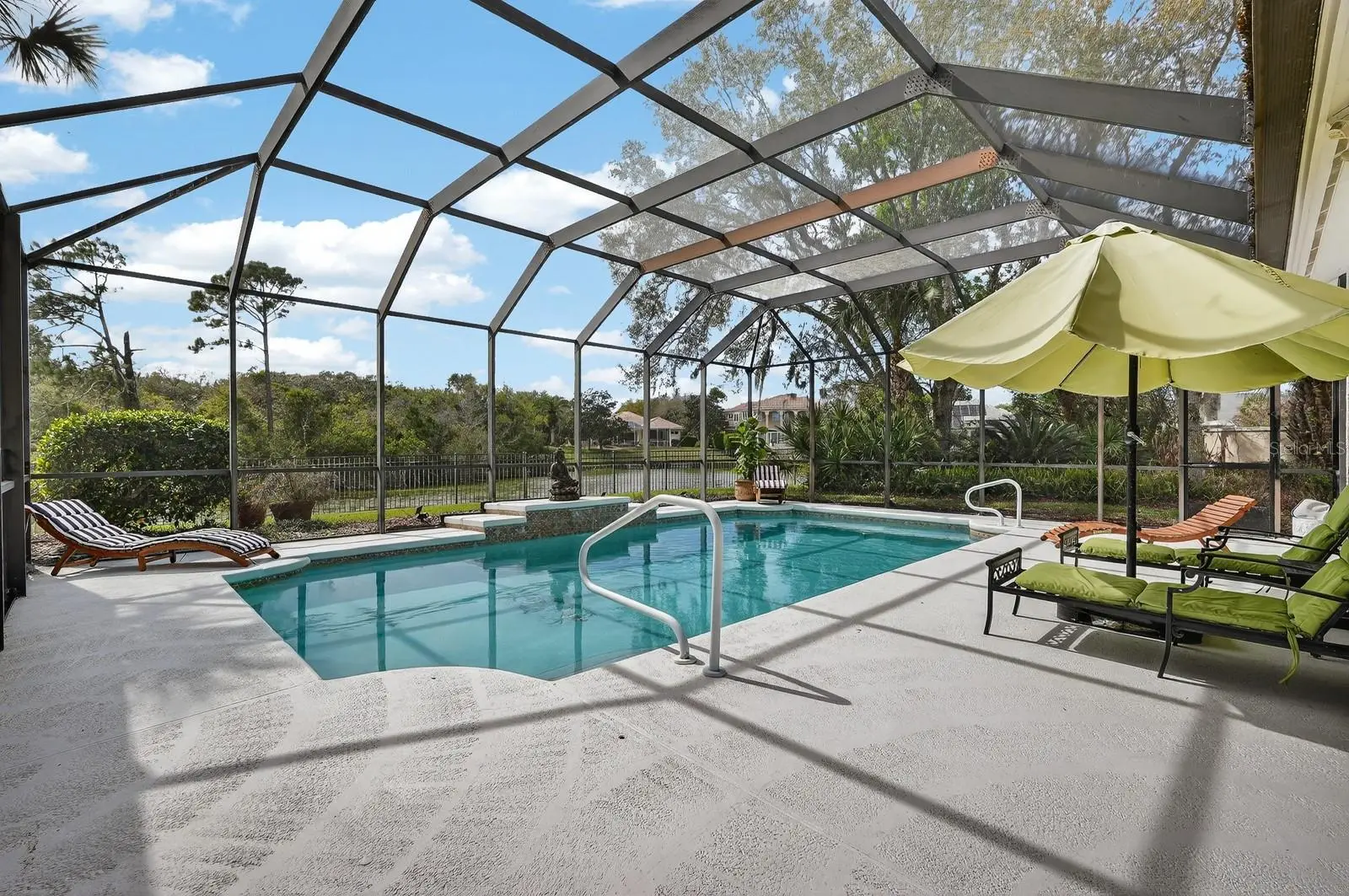 11 Laguna Court, FL