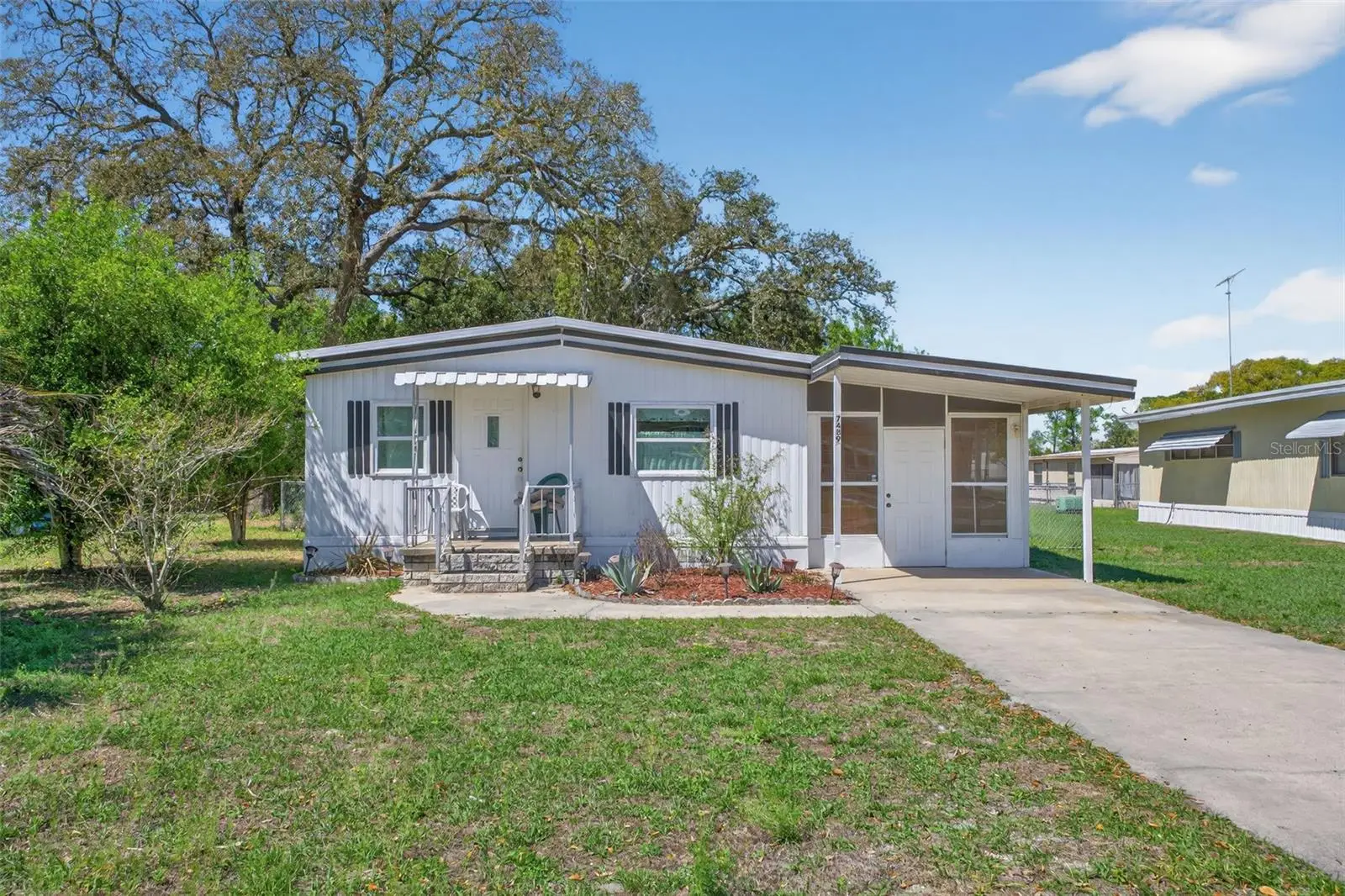 7489 Western Circle Drive, FL