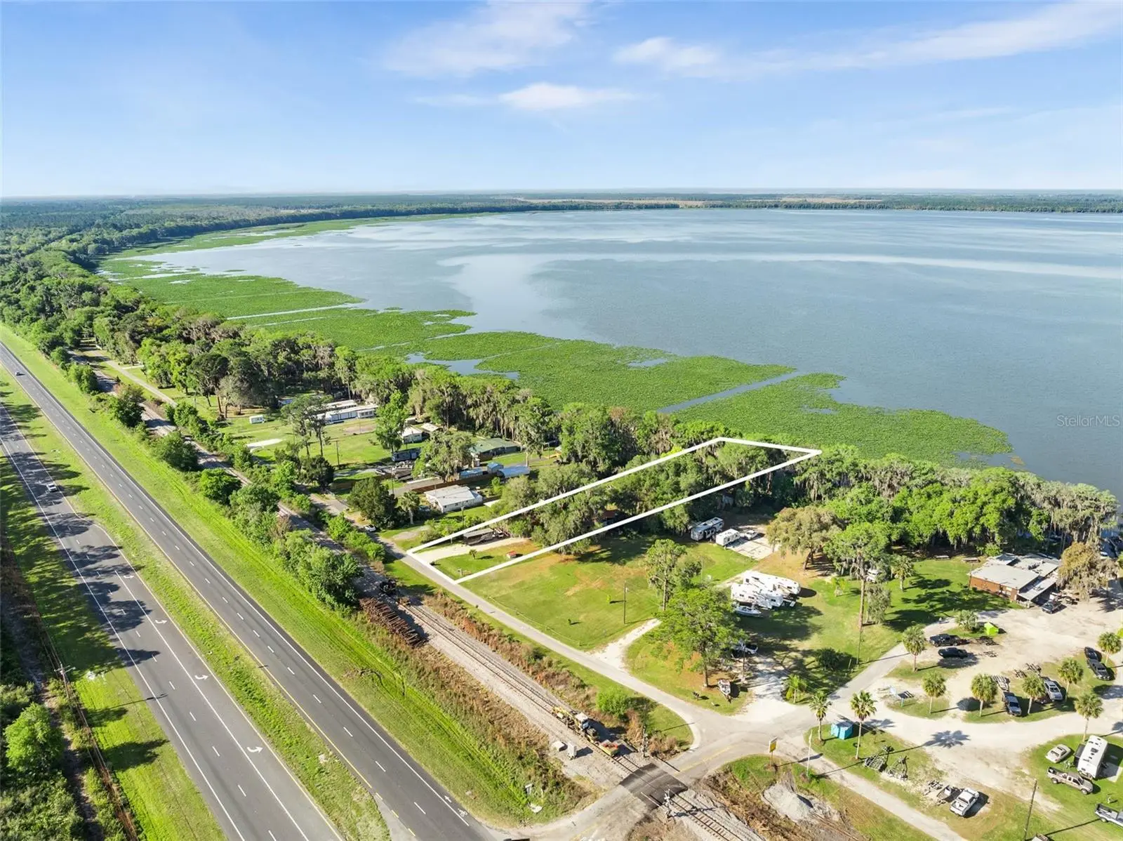 15026 Us Highway 301, FL