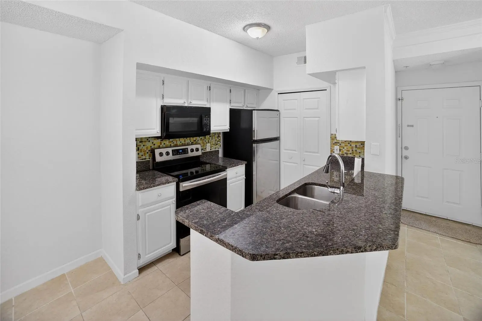13003 Plantation Park Circle, FL