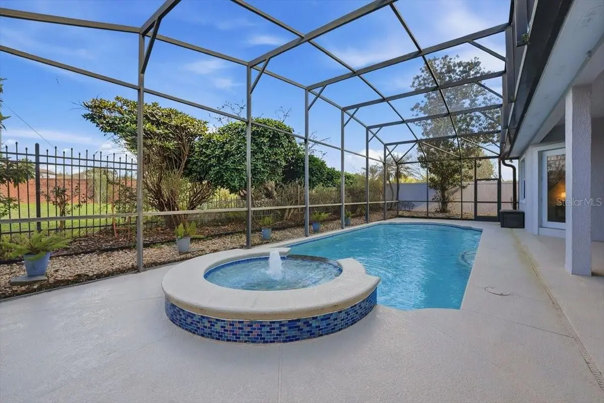 10926 Woodchase Circle, FL