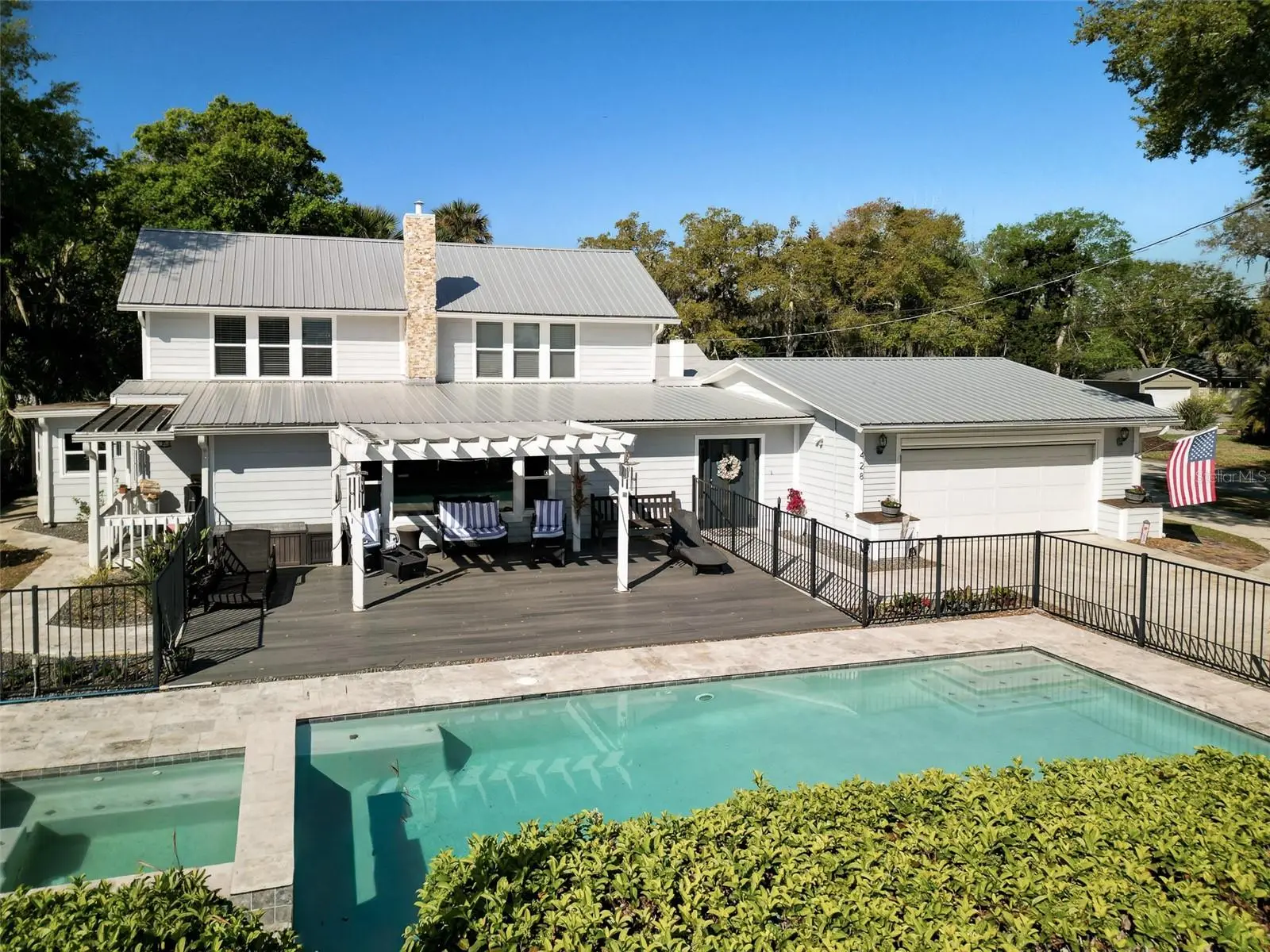 428 Riverside Drive, FL