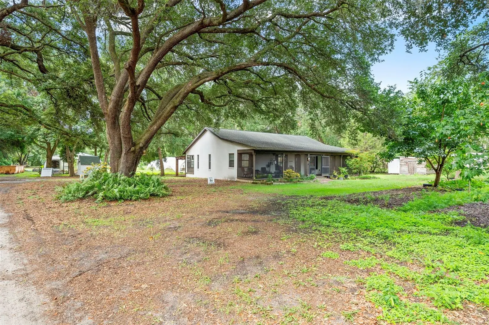 2026 Lewis Road, FL