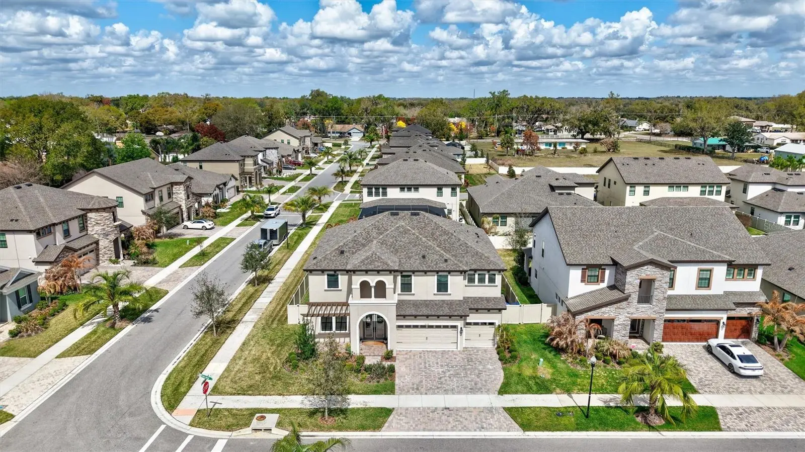 4593 Shoreleaf Loop, FL