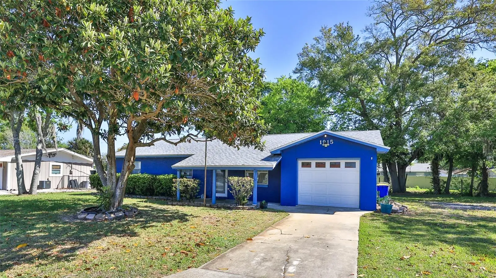 1915 Umbrella Tree Drive, FL
