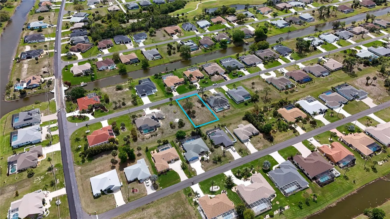 9 Long Meadow Lane, FL