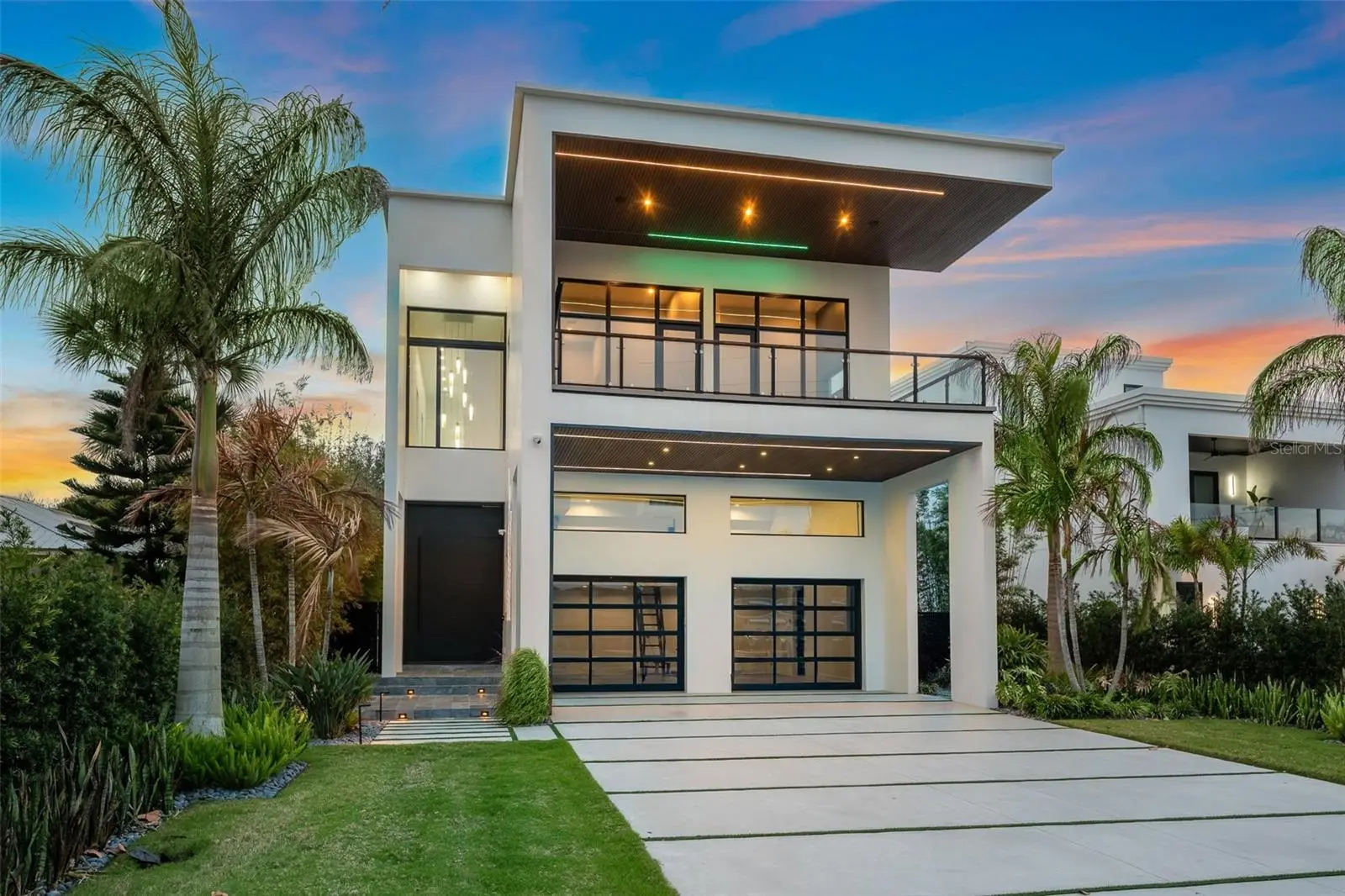 1194 Peninsula Avenue, FL