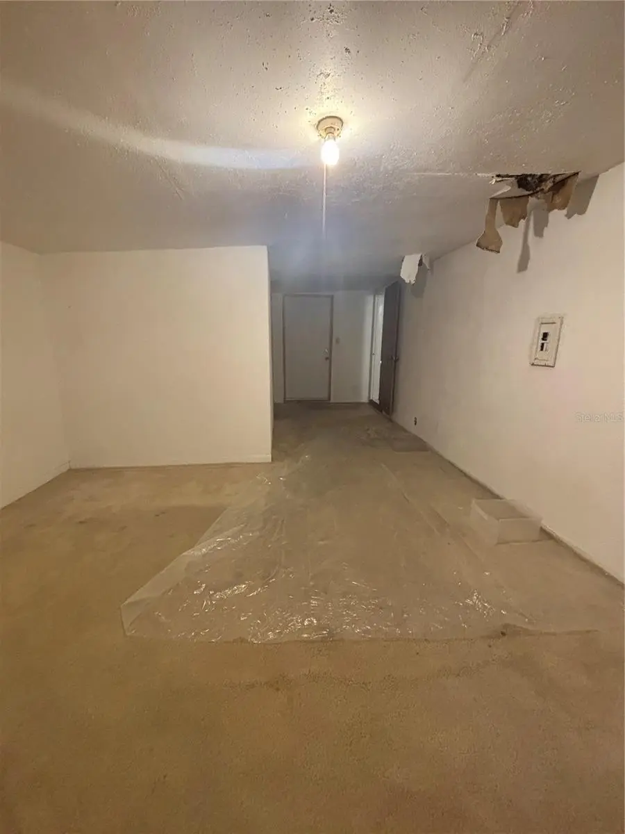 1811 Beachway Lane, FL