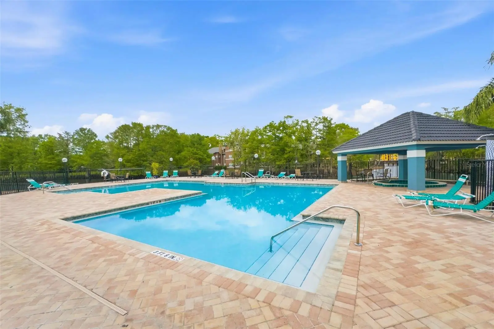 4532 Commander Drive, FL