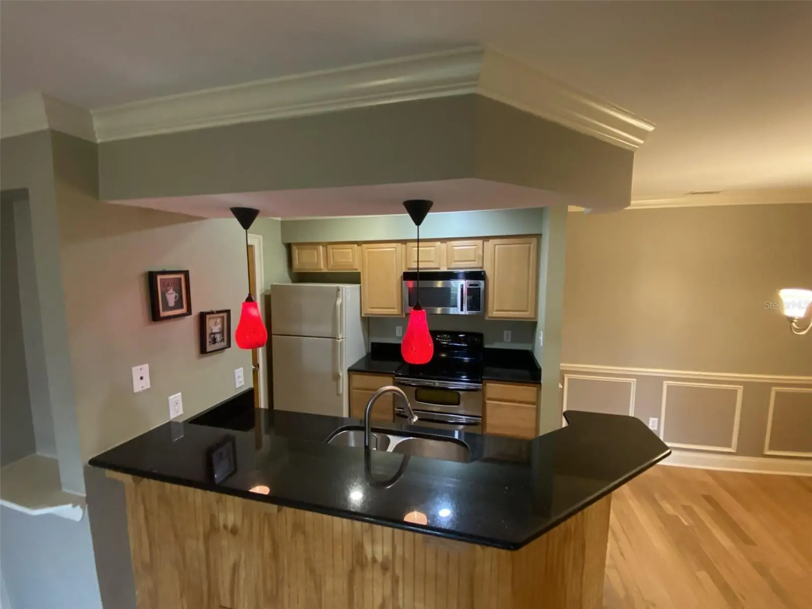246 Afton Square, FL