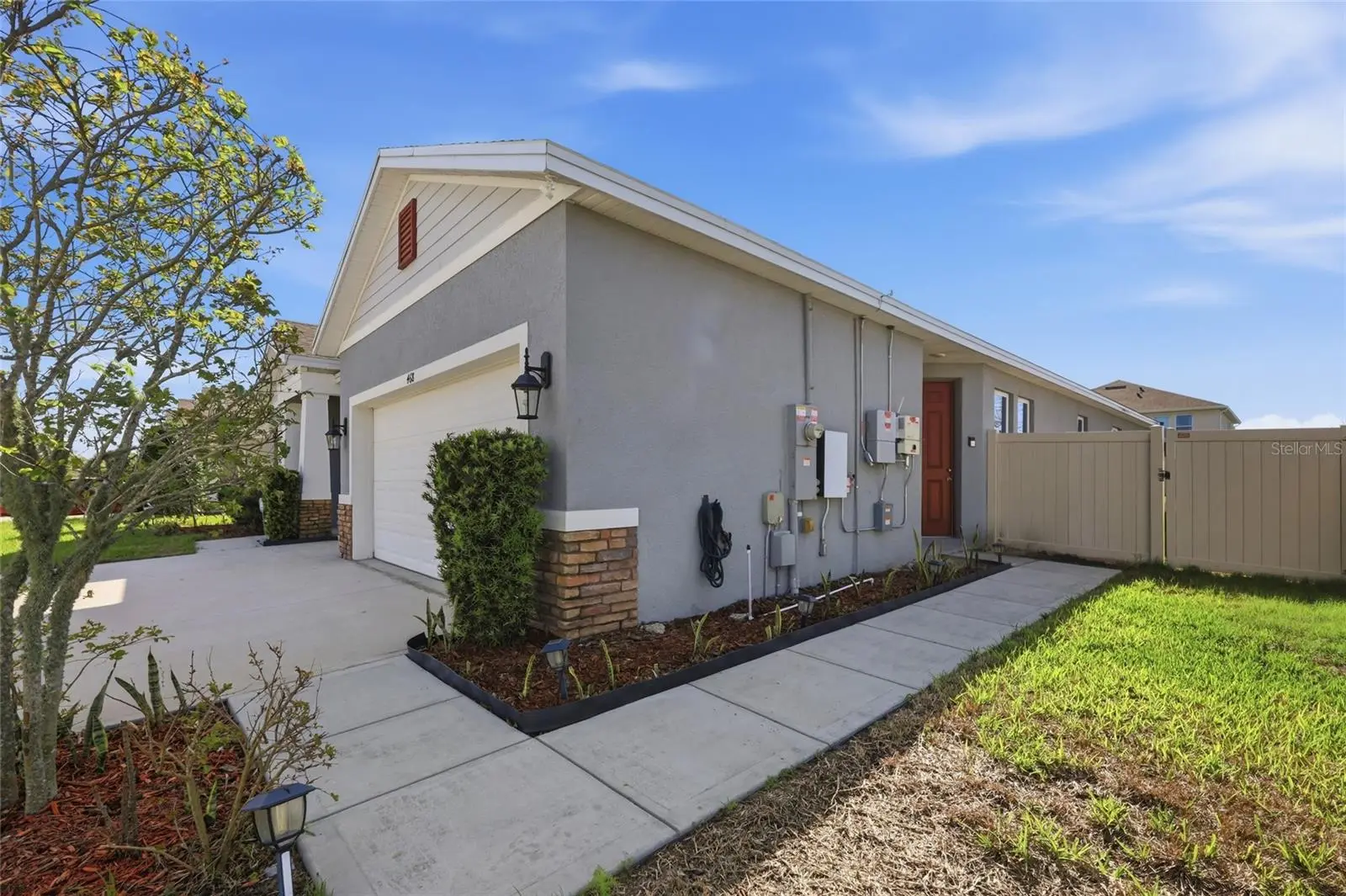 468 Halter Drive, FL