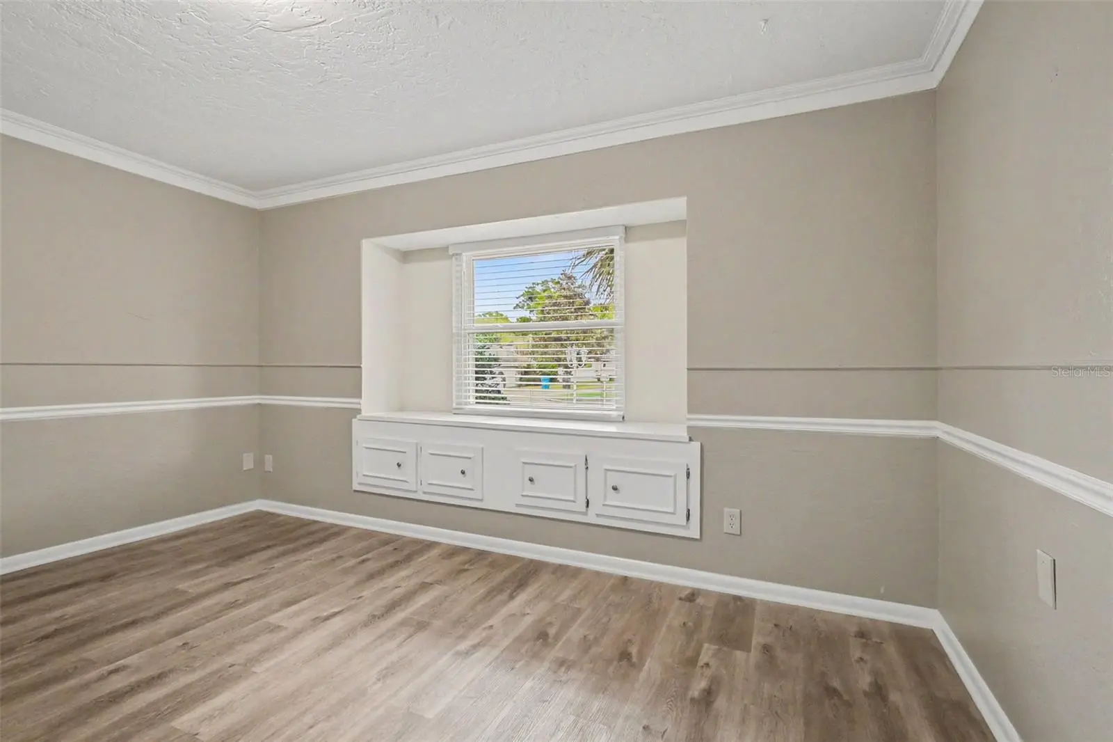 4643 Valley View Drive, FL
