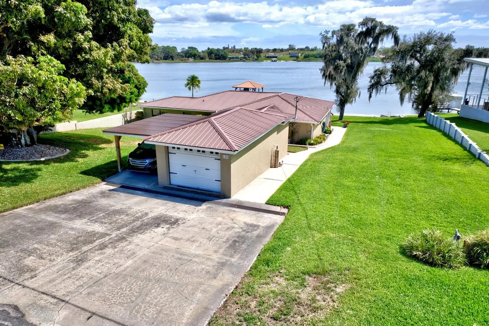 125 Mccoy Drive, FL